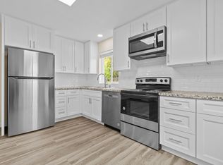 8385 Laporte Way, Elk Grove, CA 95624