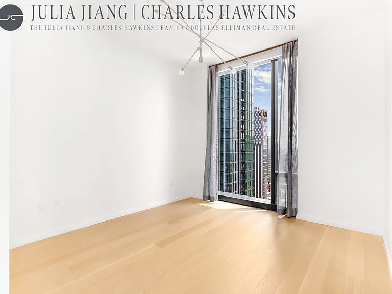 277 5th Ave #33B — Photo 11