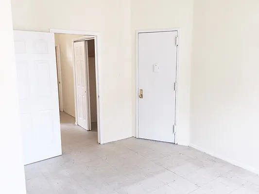 Rented by Karten & Lowe New York Real Estate LLC | media 3