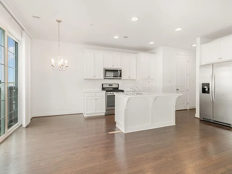 3257 Lark Way — Photo 6
