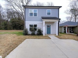 315 Morgan St, Greer, SC 29651