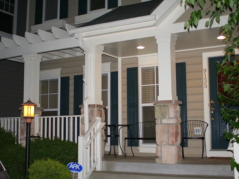 9135 Stonegarden Dr — Photo 3