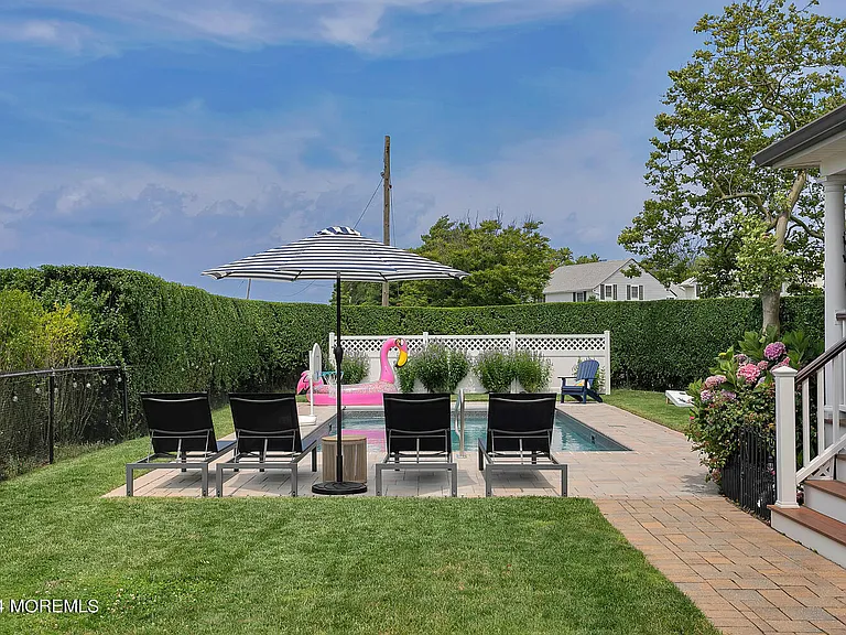 208 Neptune Pl — Photo 62