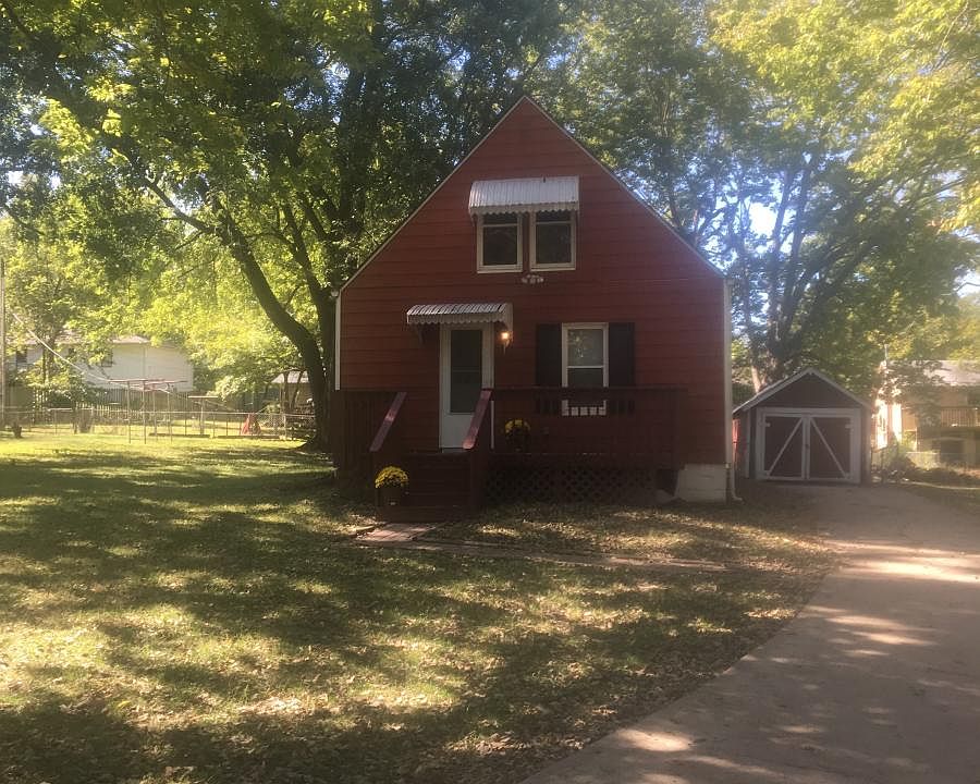 1st image of 1512 S Logan Ave