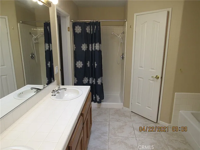 40385 Via Francisco — Photo 18