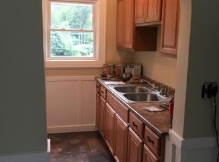 6 Brandon Rd APT 2, Dudley, MA 01571