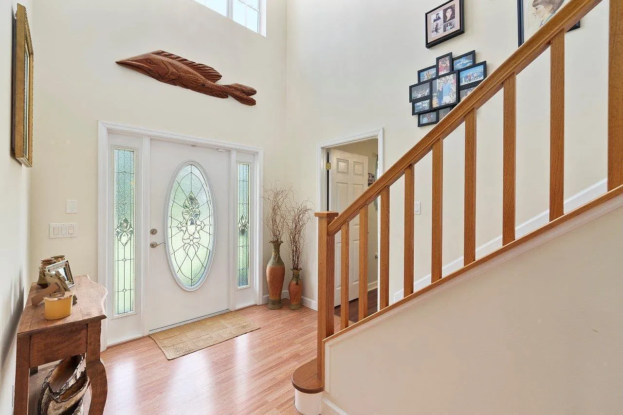 4 bed, 3.5 bath, 2680 sqft, $5,000 — Photo 4