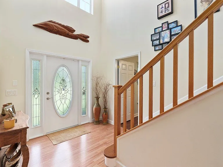 405 SE Salerno Rd — Photo 4
