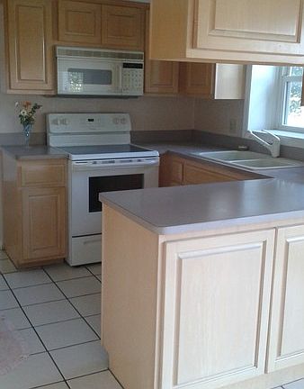 5th image of 54646 Franklin Dr