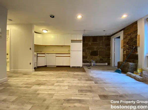 48 Phillips St #A, Boston, MA 02114