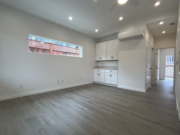 4th image of 8404 Highwood Dr