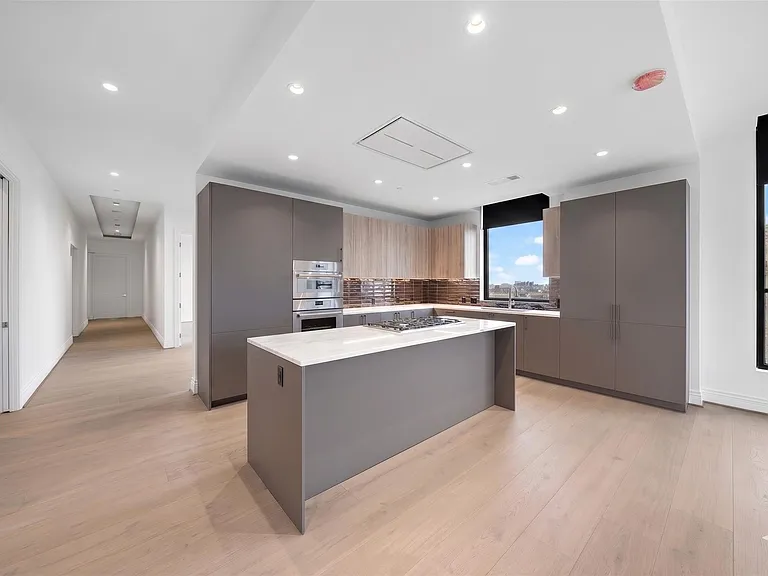 2323 San Felipe St #803 — Photo 9