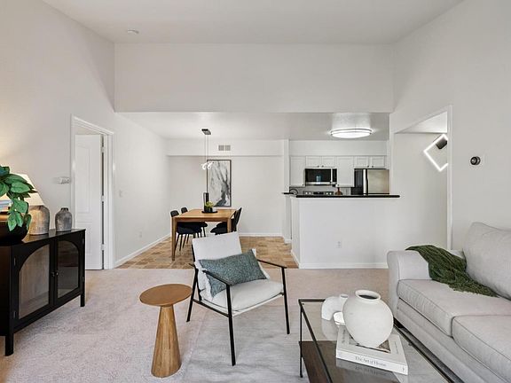 4th image of 115 Reflections Dr APT 22