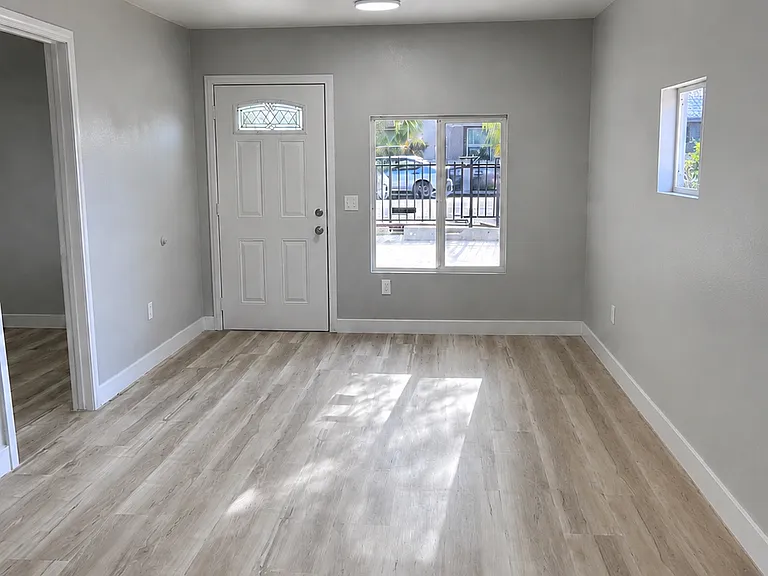 1808 Coolidge St — Photo 5