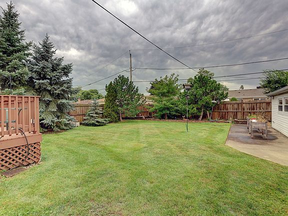 4th image of 5224 N Pioneer Ave