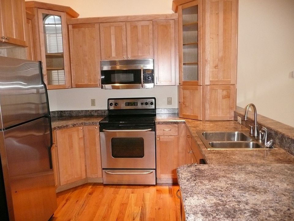 1st image of 46-54 W High St