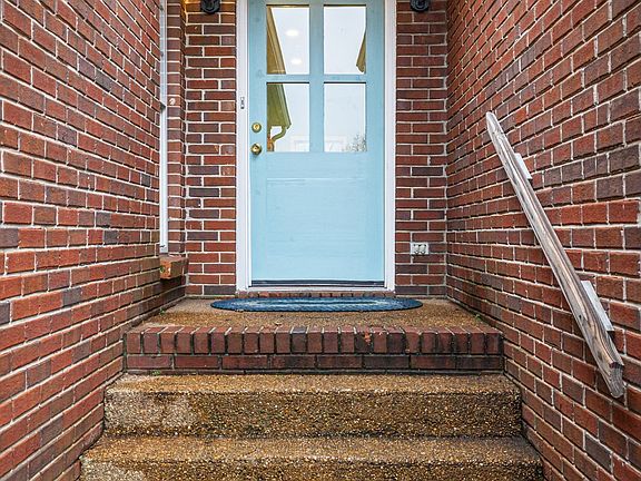 4th image of 110 Bell Grove Dr