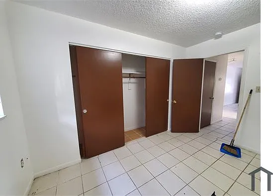 843 E Orange St #8 — Photo 4