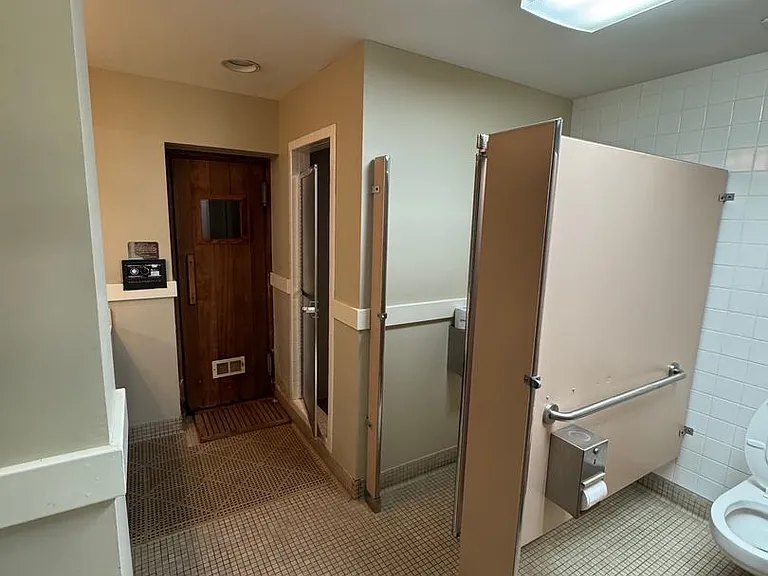 2121 S Yorktown Ave #602 — Photo 23