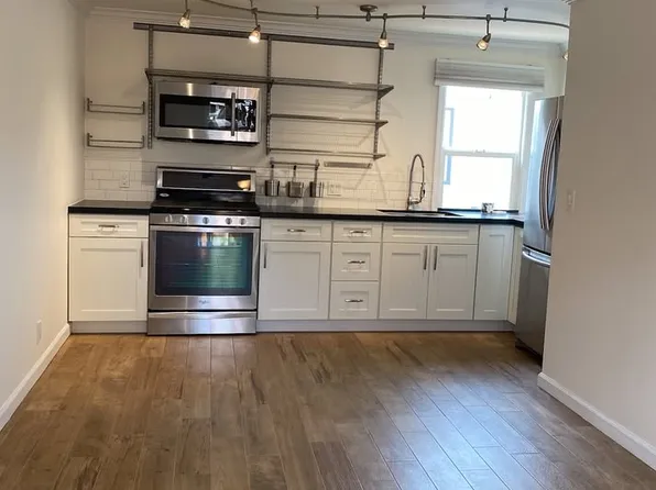 544 Irving Ave APT B, San Jose, CA 95128