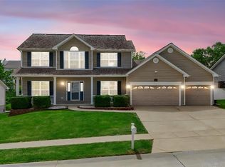 1844 Somerset Hollow Ln, Wentzville, MO 63385
