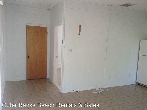 5th image of 1009-B S Memorial Blvd