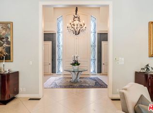 915 Hartford Way, Beverly Hills, CA 90210