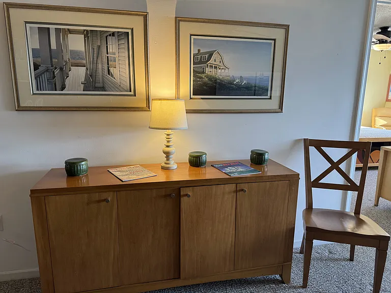 Games, brochures and owner's manual location.