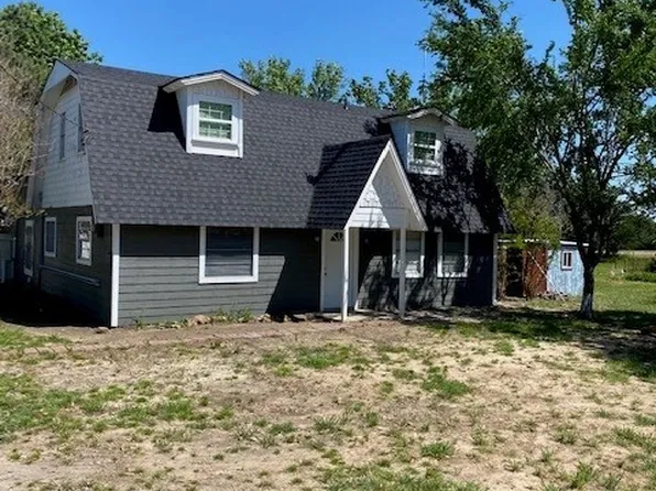 867 County Road 4131, Cumby, TX 75433