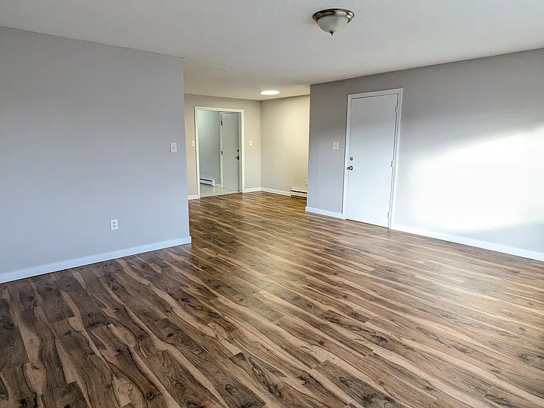 3155 E Main St #C3 — Photo 7