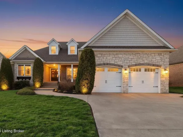 4925 Carriage Pass Pl, Louisville, KY 40299