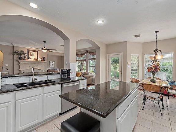 5th image of 13518 Pin Oak Glen Ln