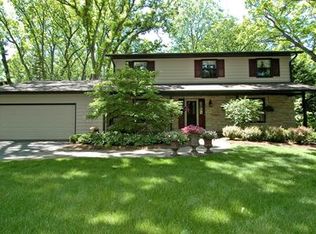 4403 New Hampshire Trl, Crystal Lake, IL 60012