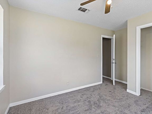 3rd image of 215 N WASHINGTON AVE