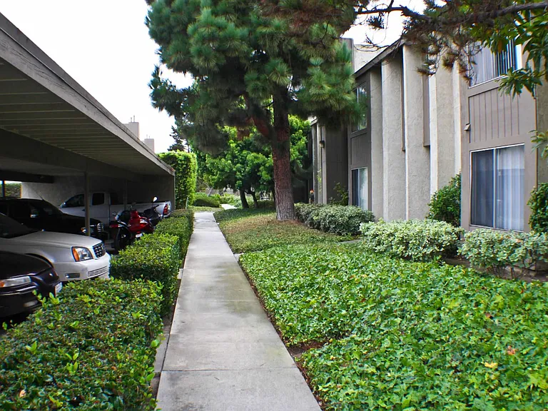 19072 Florida St #14 — Photo 20