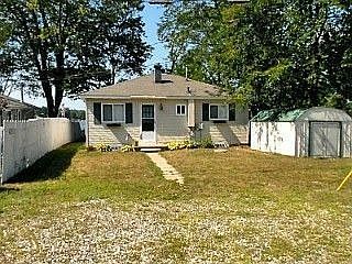 2nd image of 3630 Rush Lake Rd