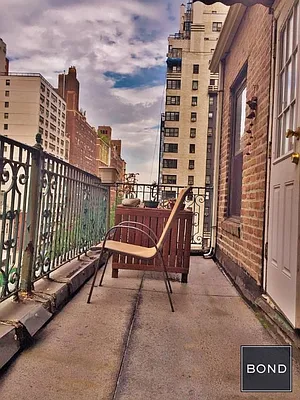 Rented by Bond New York | media 8