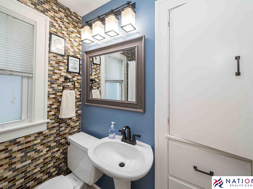 410 W Twelve Mile Rd, photo 19