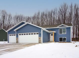 821 Stoneridge Dr, Mosinee, WI 54455