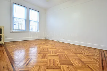 Rented by Dakis Group LLC