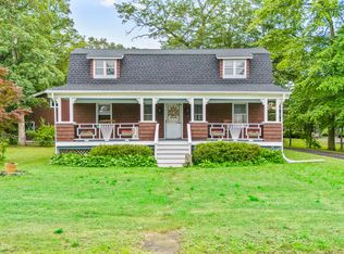430 Pool Rd, North Haven, CT 06473