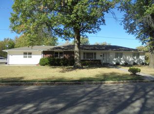 1135 Monroe St, Fredonia, KS 66736