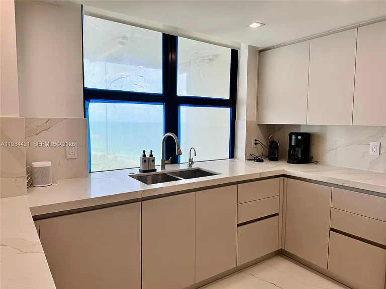 9801 Collins Ave #20E — Photo 11