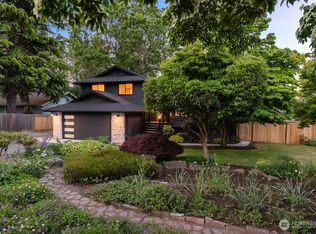 23519 28th Ave W, Brier, WA 98036