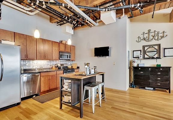 4th image of 43 Charlton St APT B-106