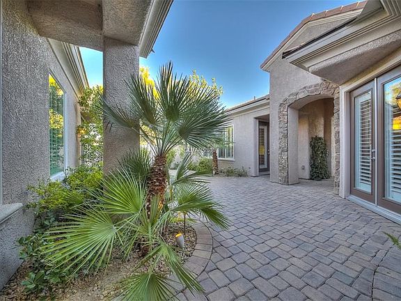 3rd image of 2466 Palmer Park Ct