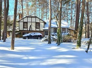 109 Wolfetrail Rd, Greensboro, NC 27406