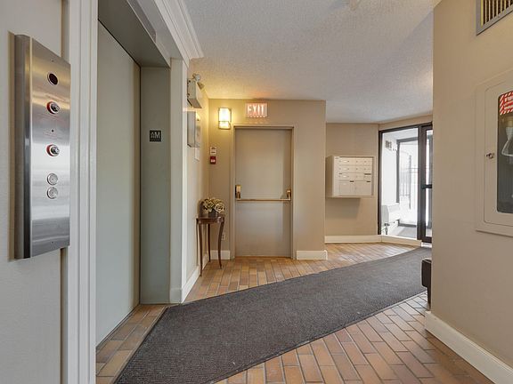 4th image of 9734 111th St NW #7