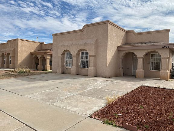 3rd image of 6224 Royal Gorge Dr