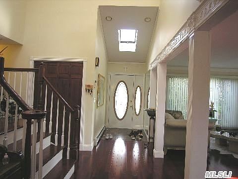2nd image of 17 Garfield Pl
